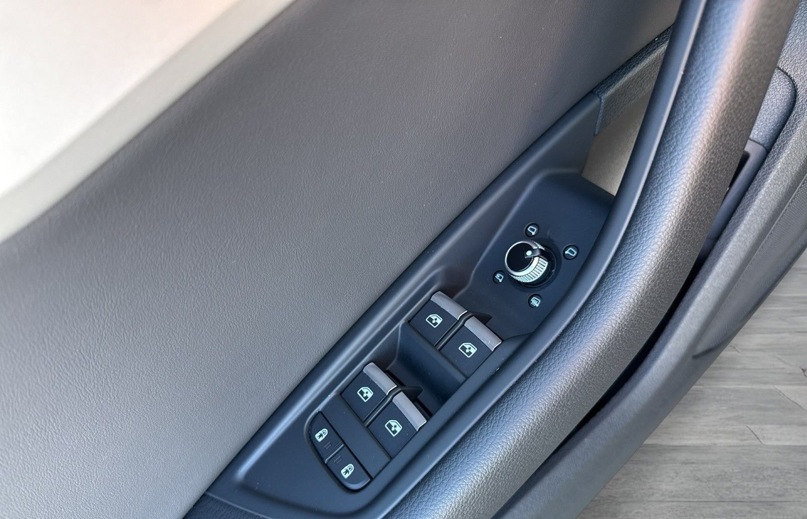 Audi A4 Avant 45 quattro S LINE BLACKPAK PANO CAM ACC foto 22