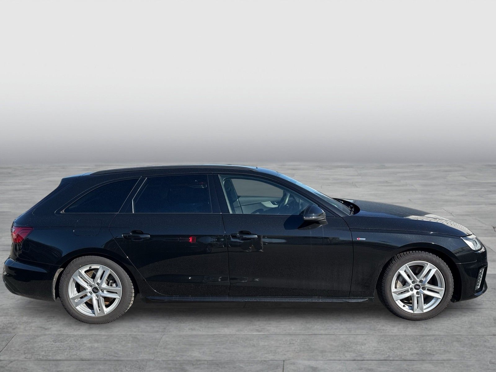 Audi A4 Avant 45 quattro S LINE BLACKPAK PANO CAM ACC foto 10