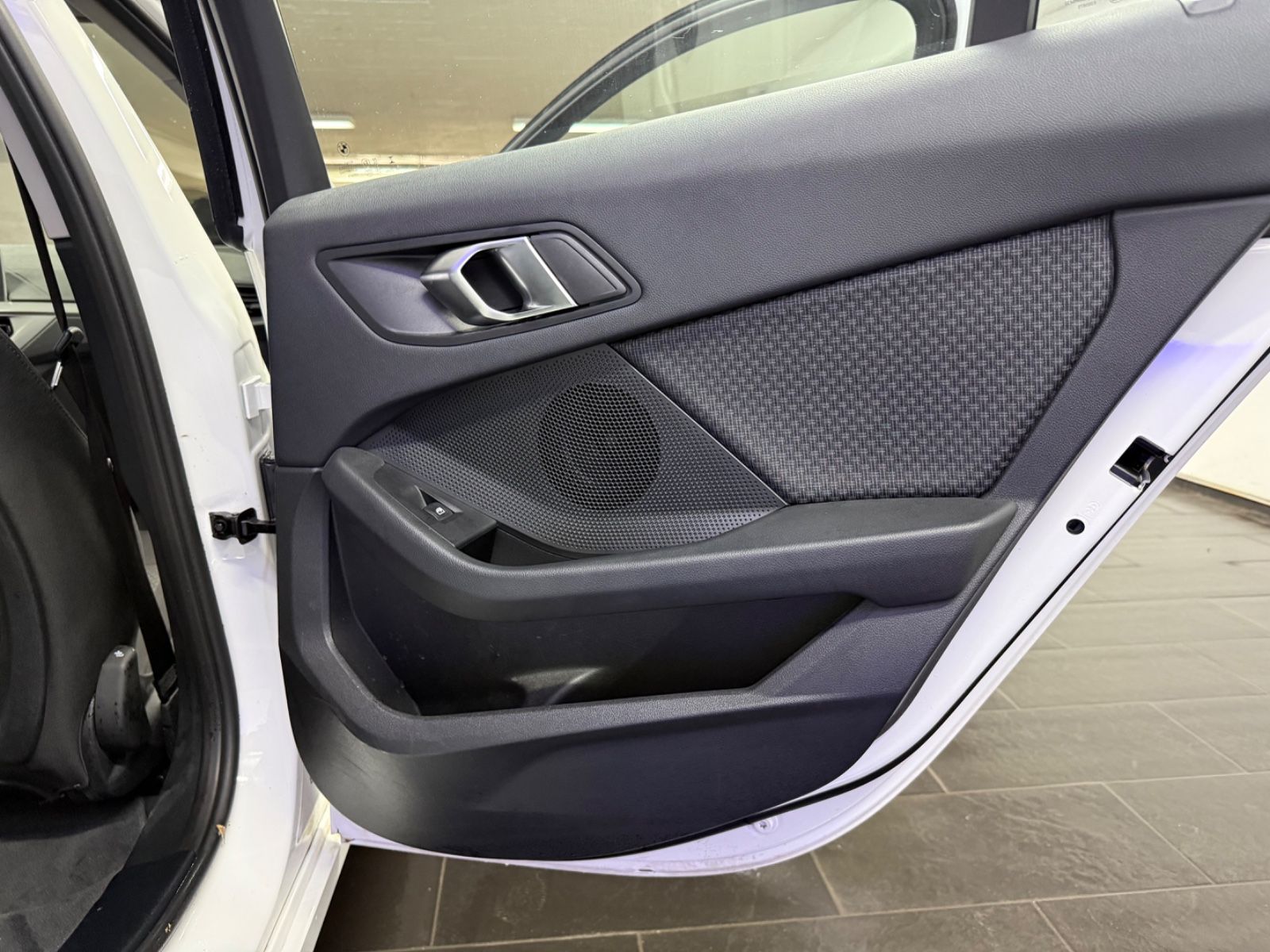 BMW 116d 1HD VRTUAL SPUR 2xPDC LED CAM DAB APPLE AHK foto 17