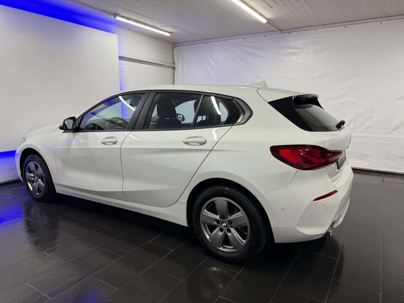 BMW 116d 1HD VRTUAL SPUR 2xPDC LED CAM DAB APPLE AHK foto 23