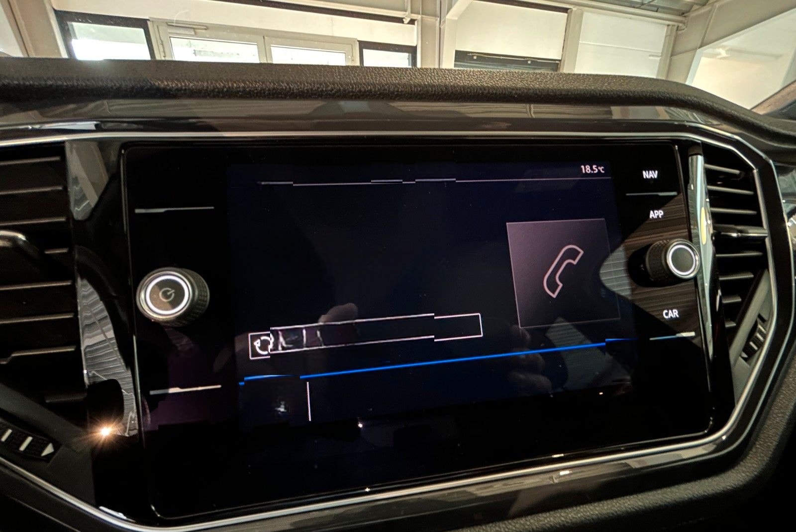 Volkswagen T-ROC 1.5 TSI Sport*ELEKT.HECKKL*RÜCKFAHRKAM*NAV foto 21