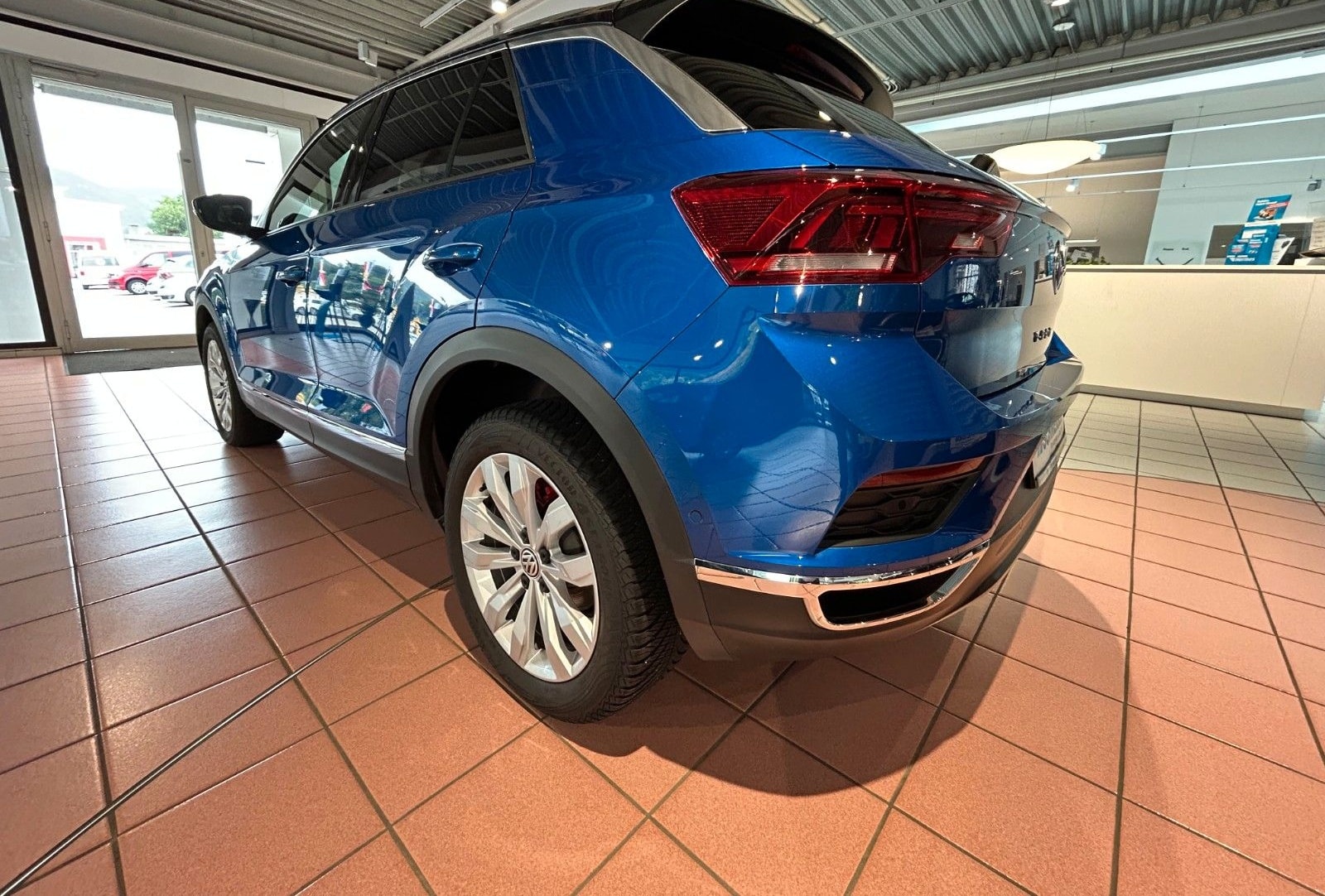 Volkswagen T-ROC 1.5 TSI Sport*ELEKT.HECKKL*RÜCKFAHRKAM*NAV foto 7