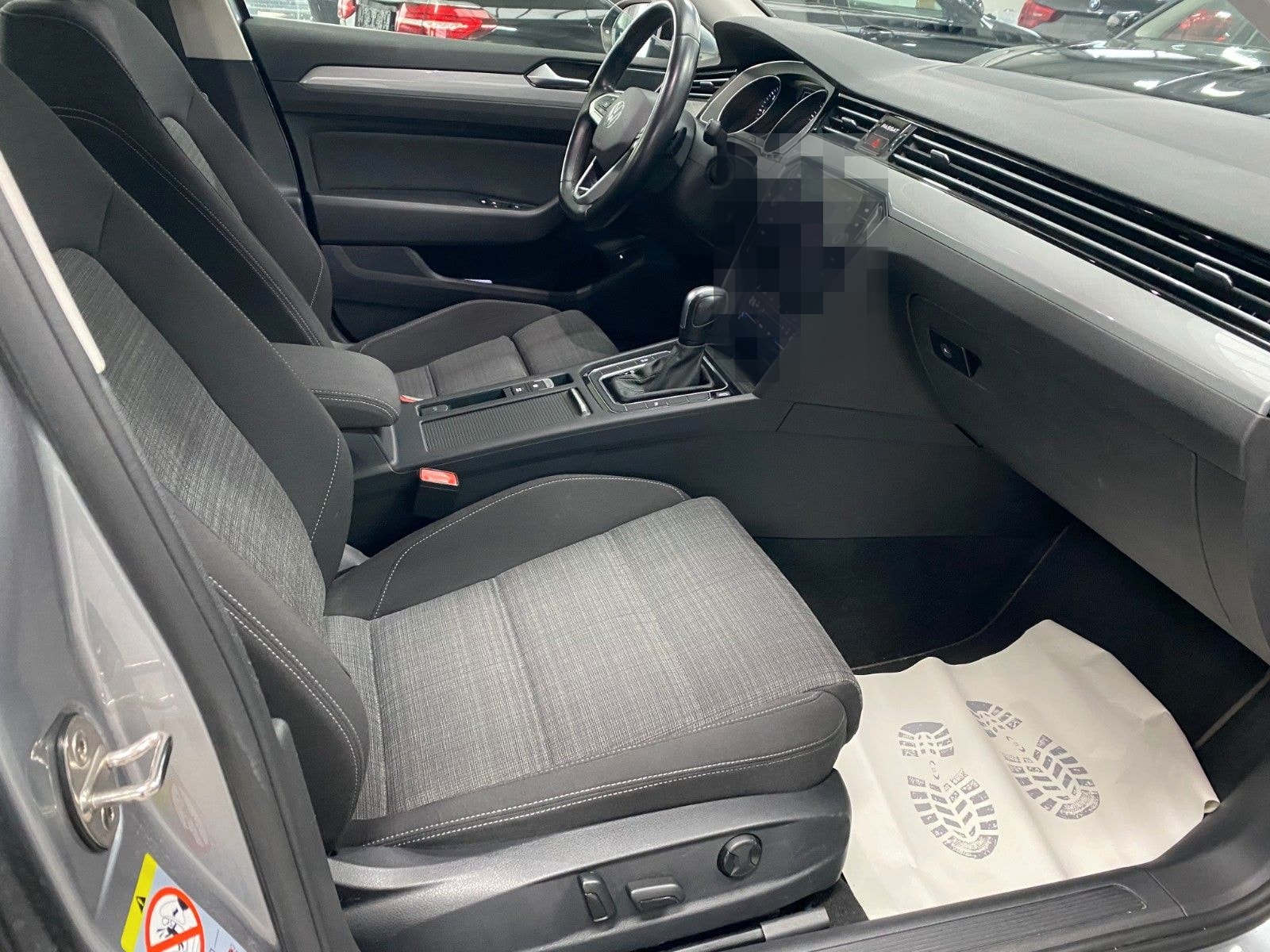Volkswagen Passat 2.0 Business ACC/ ALU17"/NAVI/14 WEGE S foto 12