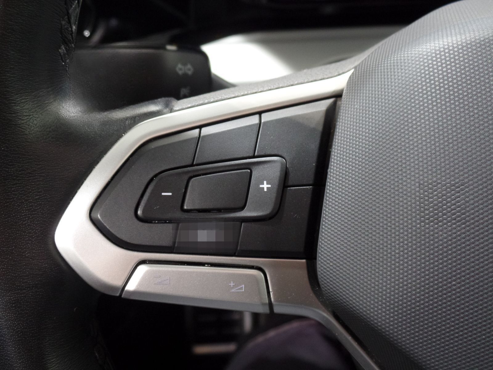 Volkswagen Golf VIII 1.0 TSI Move APP*CAM*SHZ*LED foto 21