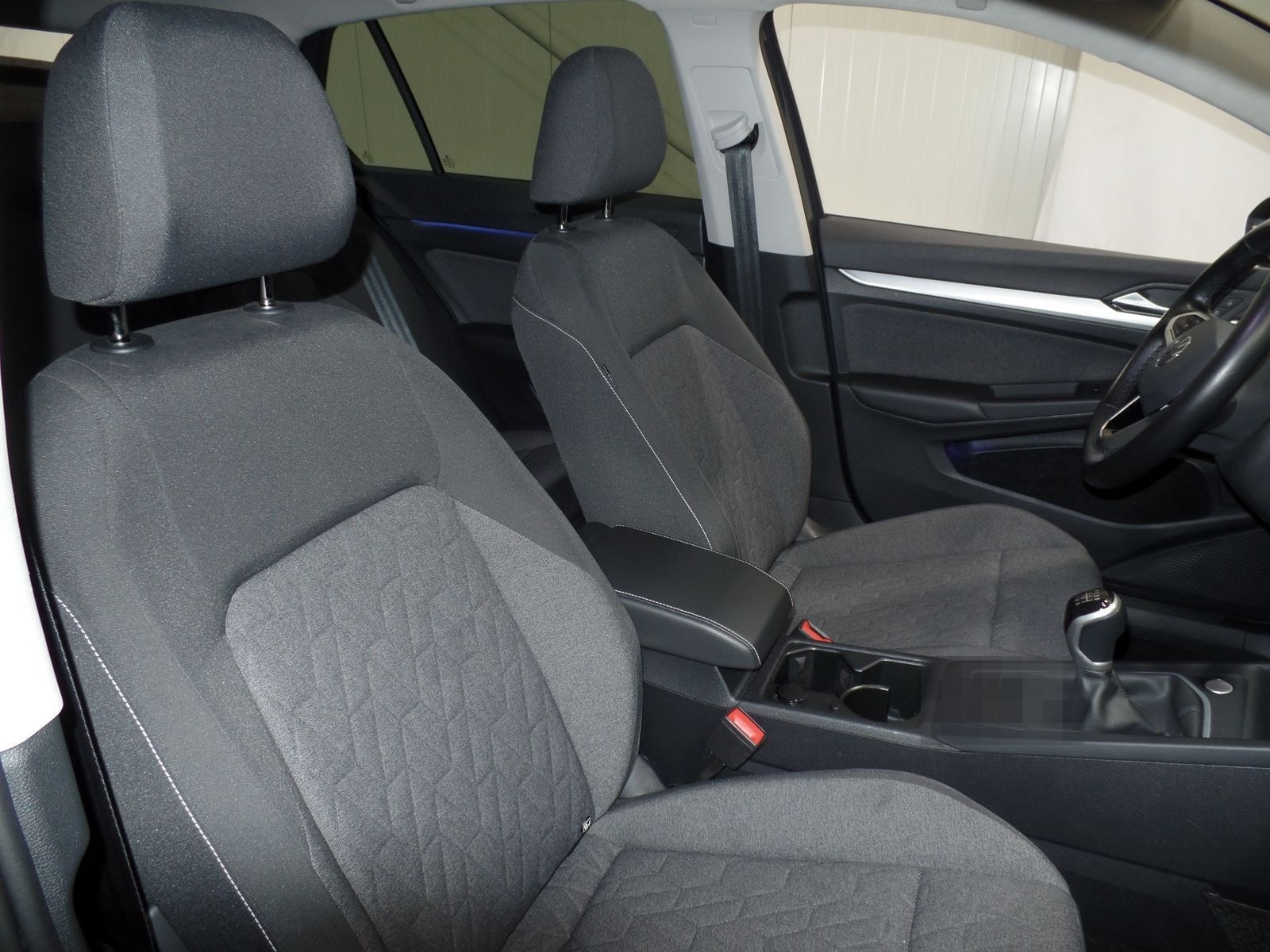 Volkswagen Golf VIII 1.0 TSI Move APP*CAM*SHZ*LED foto 8