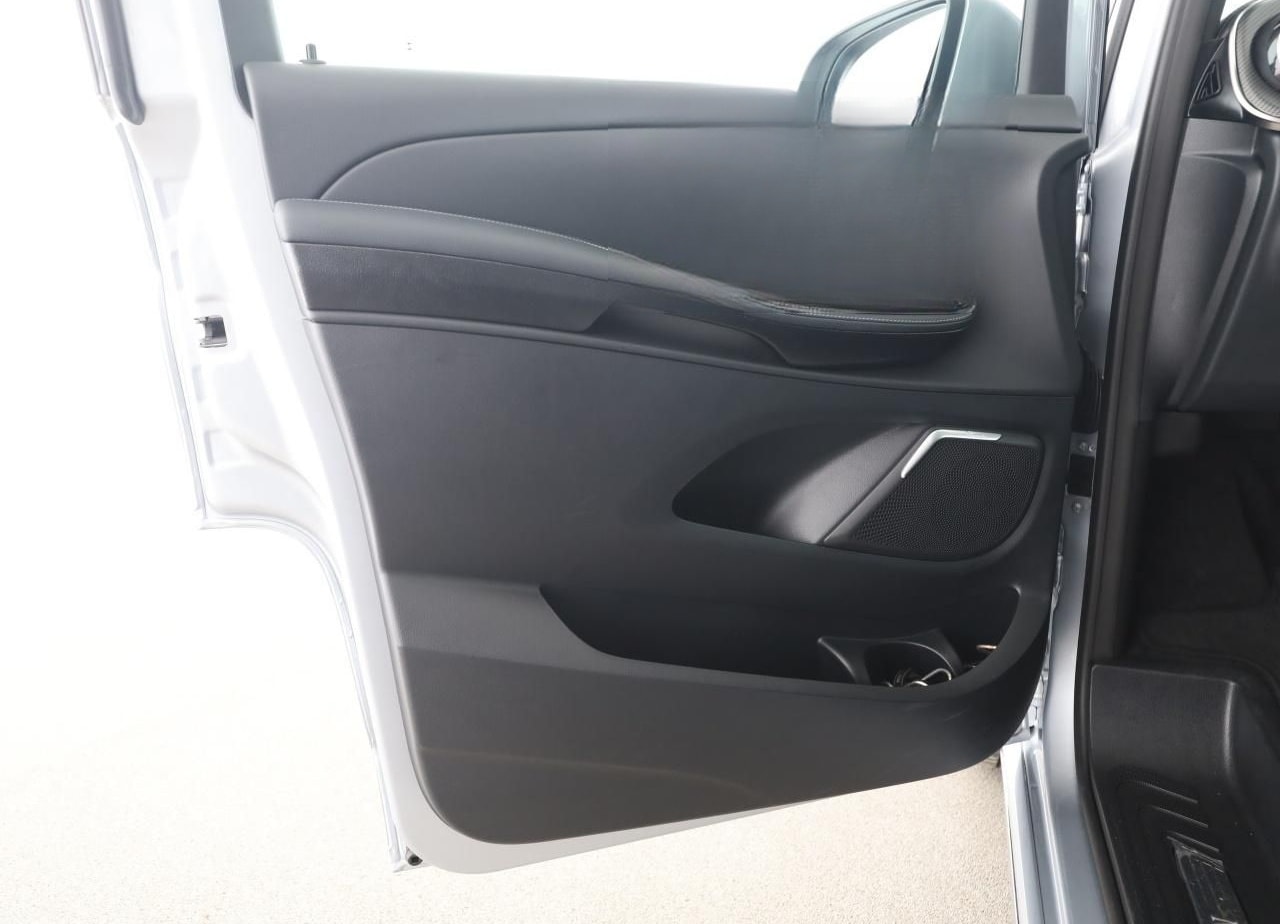 Mercedes-Benz V 300 d Avantgarde Lang 4M AMG AHK Pano Airmatic foto 13