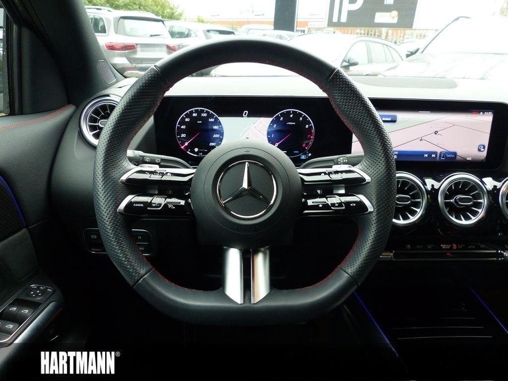 Mercedes-Benz GLA 200 AMG+ADVANCED PLUS+R.KAM+LED+AMBIENTE+NAV foto 8