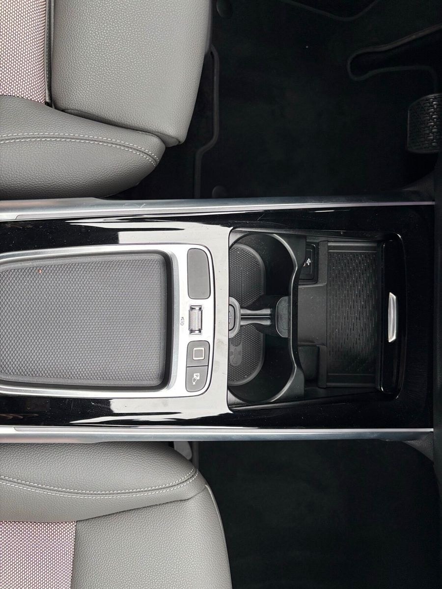 Mercedes-Benz EQB 300 4MATIC Electric Art/LED/360 foto 17