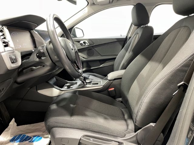 BMW 118 d Advantage Automatik EU6d Navi LED PDCv+h foto 5