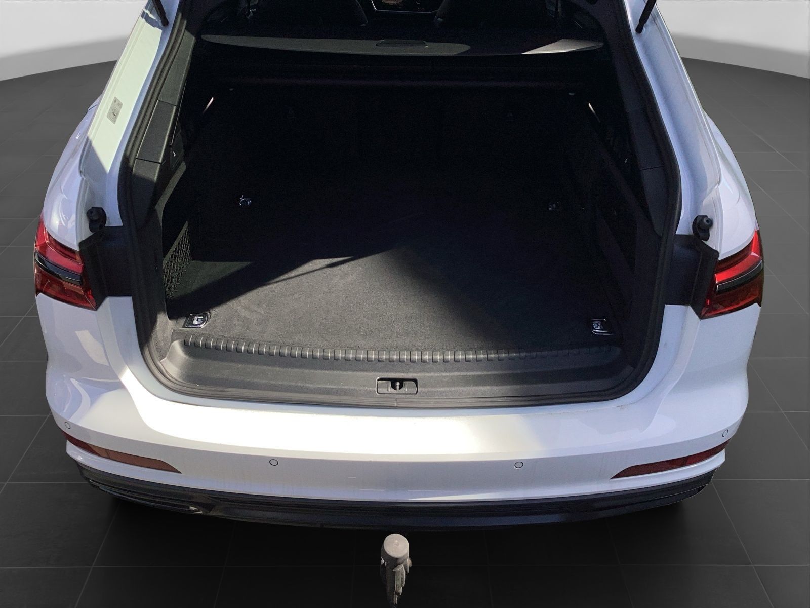 Audi A6 Avant 55 TFSI e Q S LNE LM20 AHK foto 17