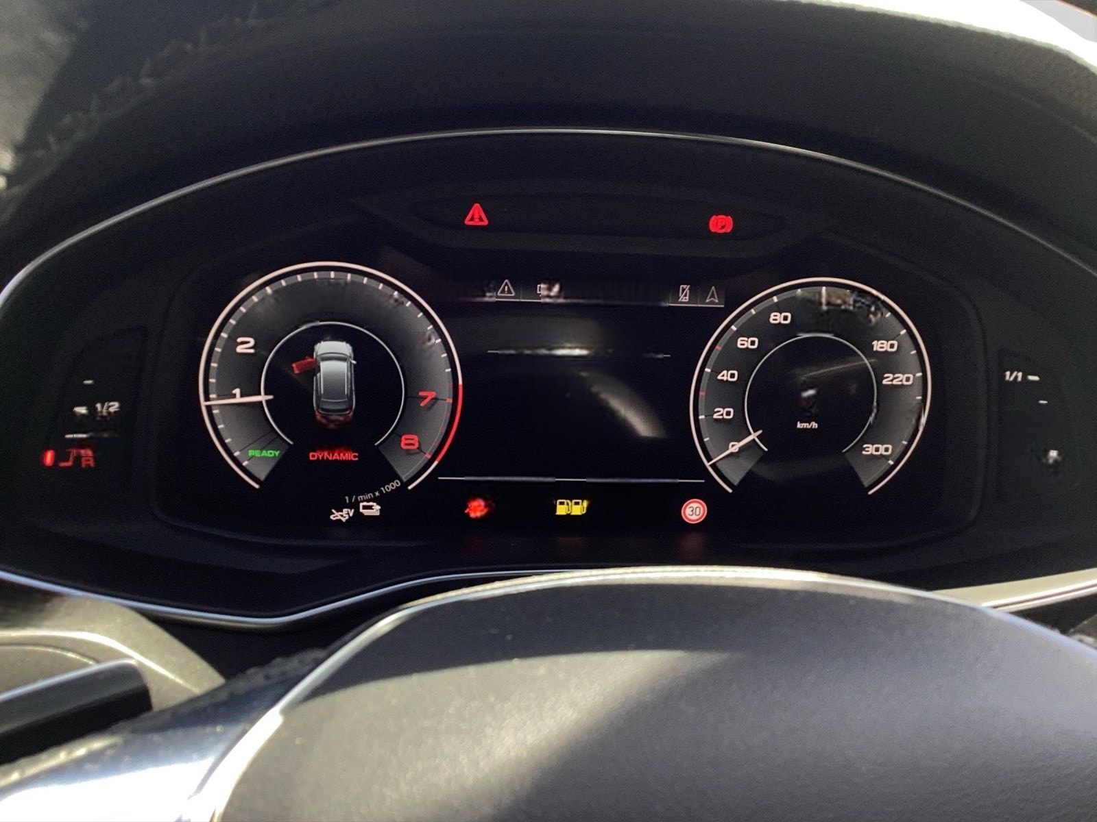 Audi A6 Avant 55 TFSI e Q S LNE LM20 AHK foto 10