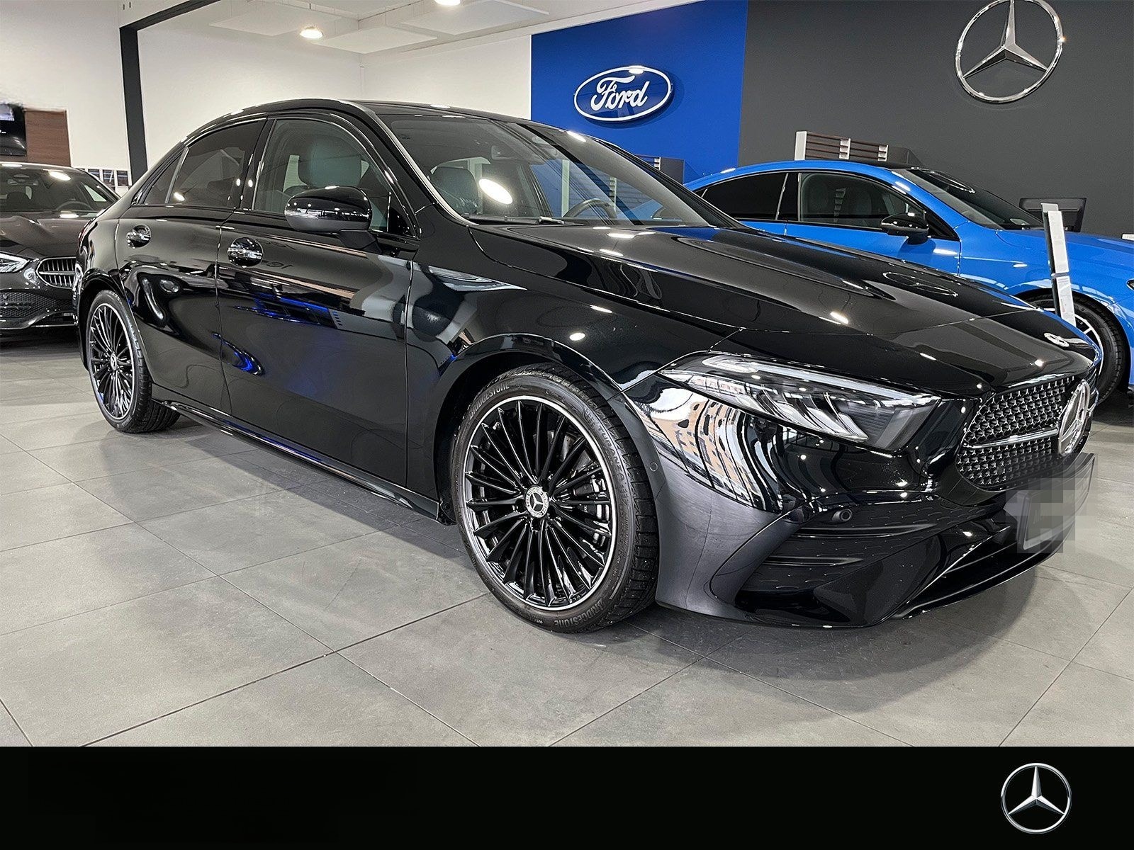 Mercedes-Benz A 220 d Lim. AMG+NIGHT+AMBIENTE+KAMERA+LENKRADHZ foto 2