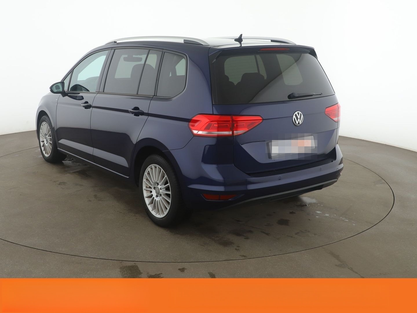 Volkswagen Touran 1.6 TDI Join *NAVI*ACC*AHK*PDC*SHZ*CAM* foto 4