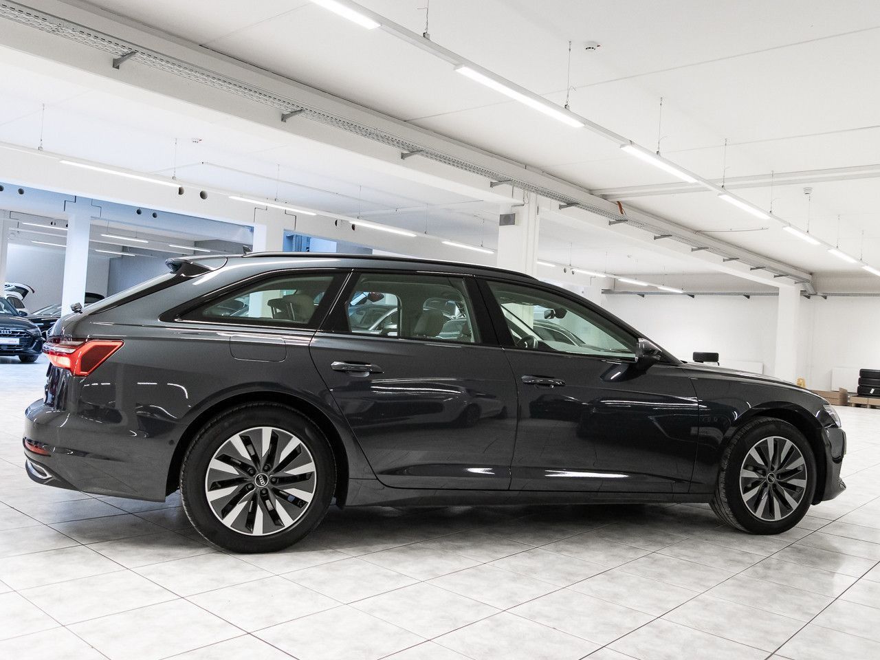 Audi A6 Avant 50 TFSI e quattro Panorama B&O VirtCo foto 8