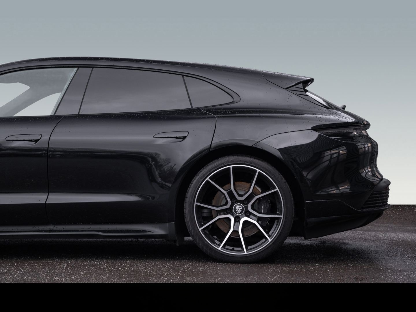 Porsche Taycan Sport Turismo Sport Paket Lederfreie LED foto 13