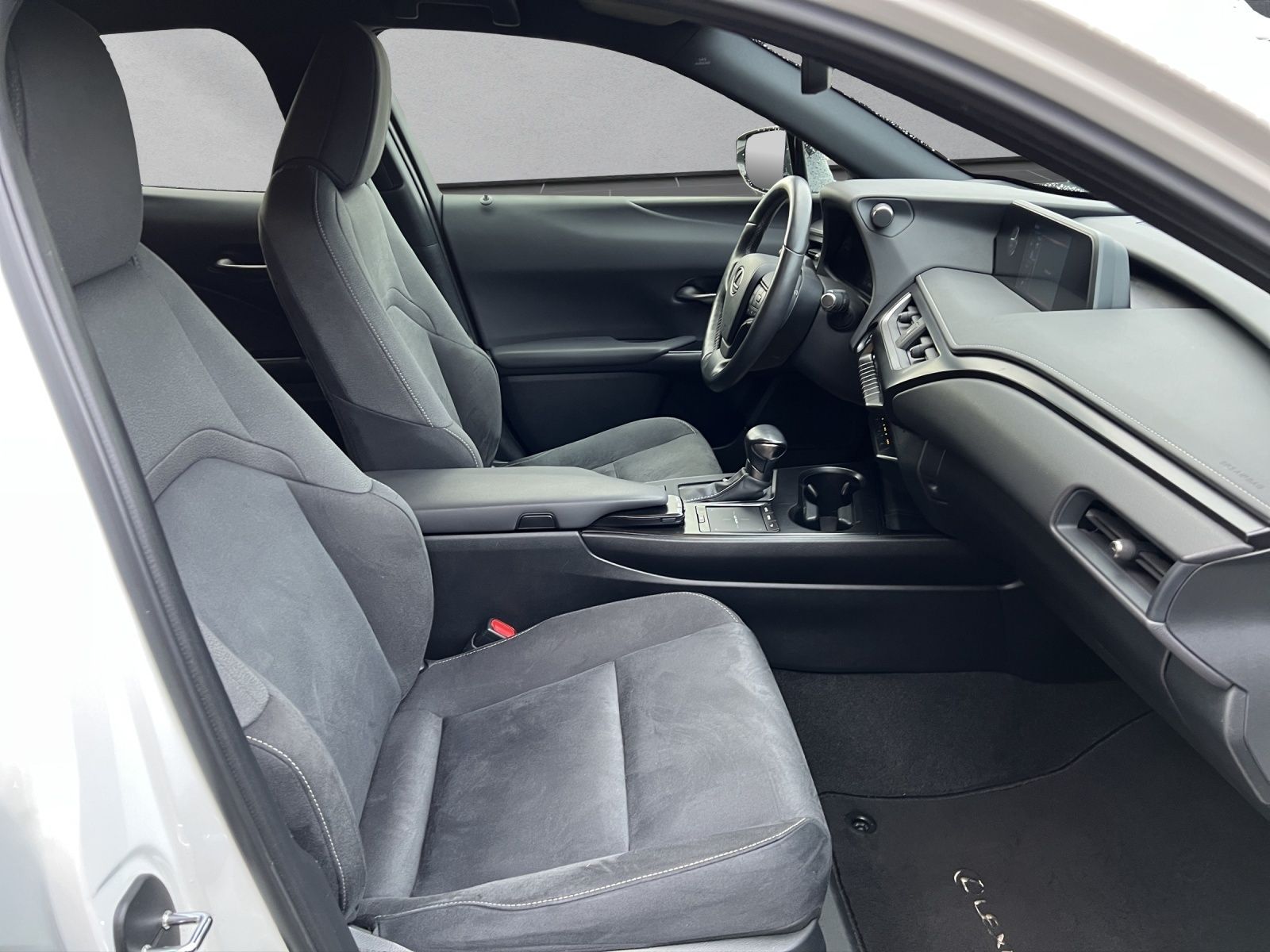 Lexus UX 250h*STYLE.*1HD*SHZ*NAVI*CARPLAY* foto 18