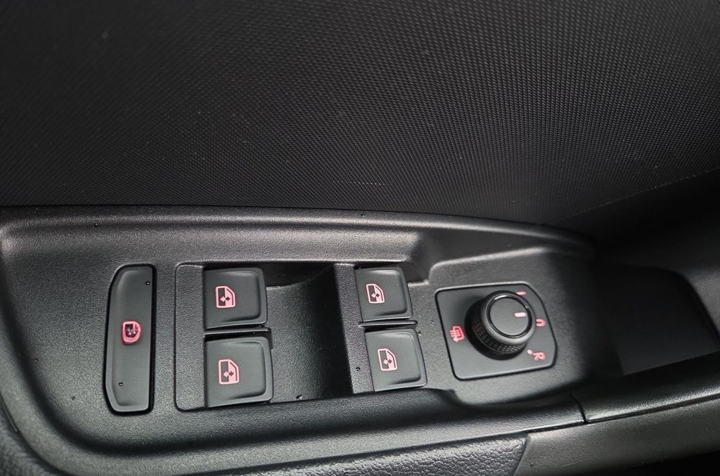 Audi A1 25 TFSI Sportback,NAVI,TEMPO,SH,KLIM,TEMP,PDC foto 18