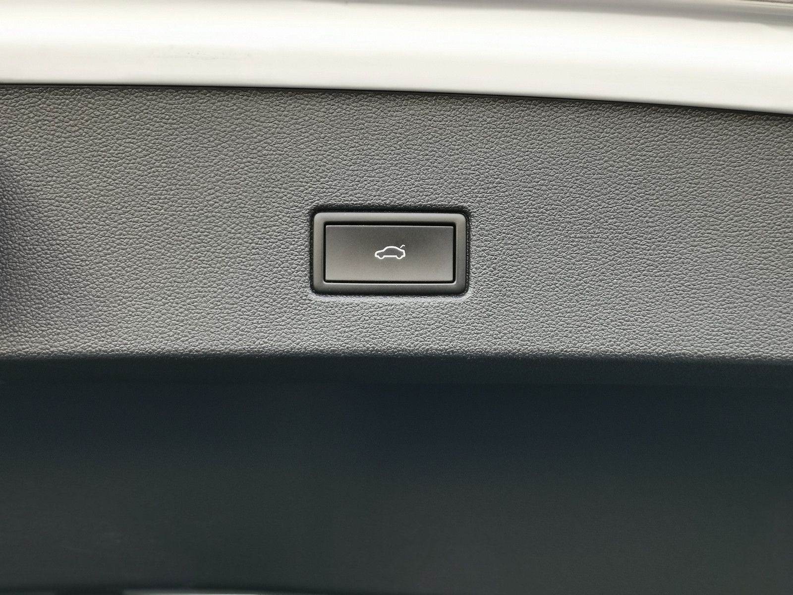 Volkswagen T-Roc Sport l ACC l Lenkradhz. l Android/CarPlay foto 15