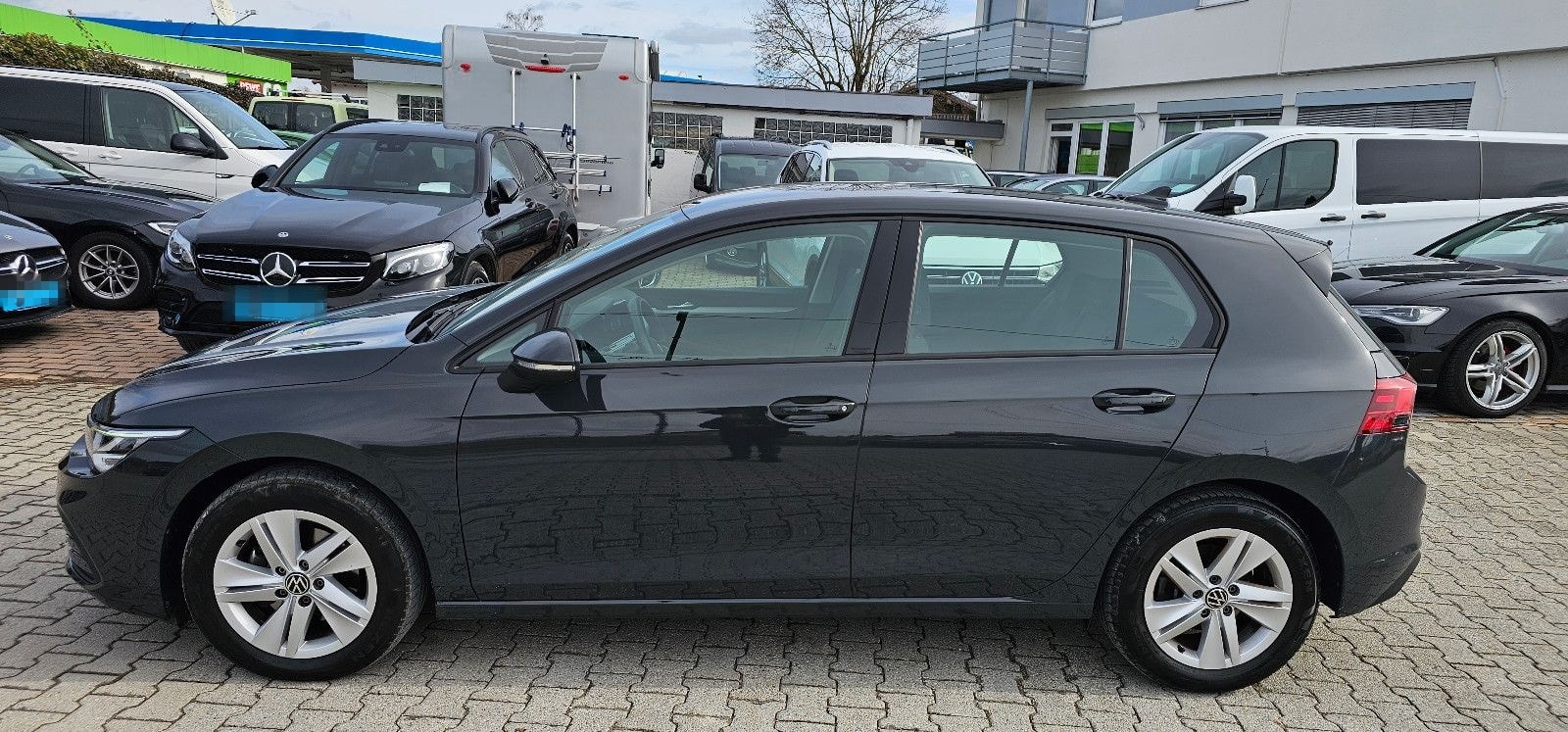 Volkswagen Golf*VIII*Lim.*2.0*TDI*Life*Virtual*LED*Ambiente foto 3