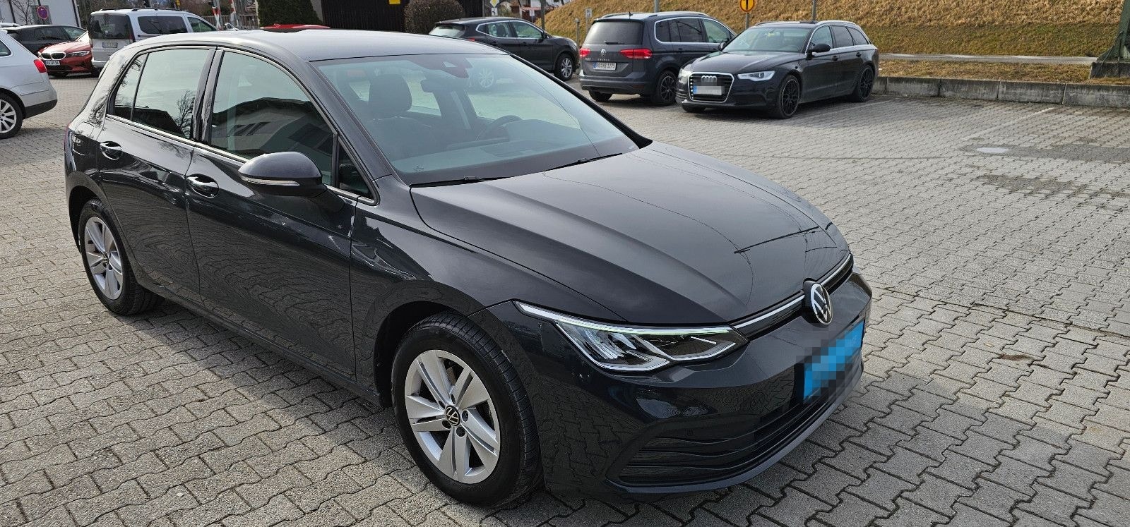 Volkswagen Golf*VIII*Lim.*2.0*TDI*Life*Virtual*LED*Ambiente foto 9