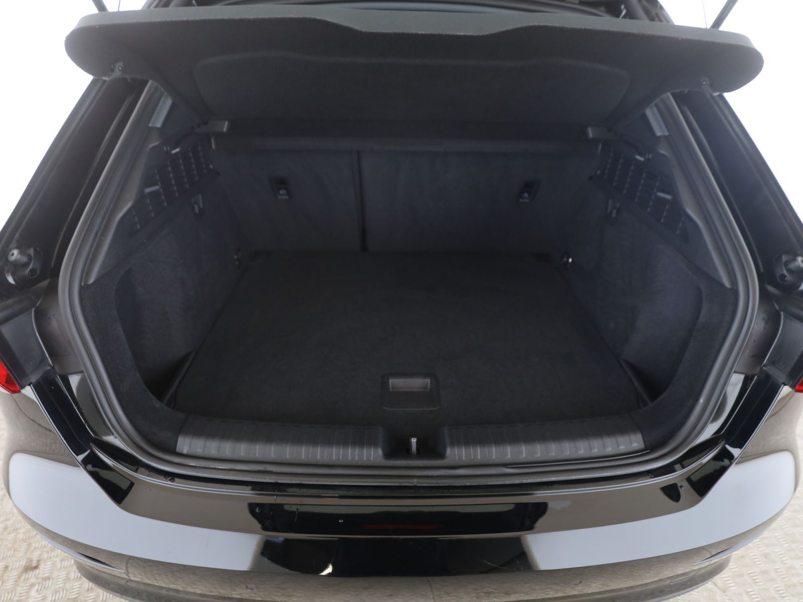 Audi A3 Sportback 30 TFSI PDC+SitzH+Radio+MMI-Plus foto 9