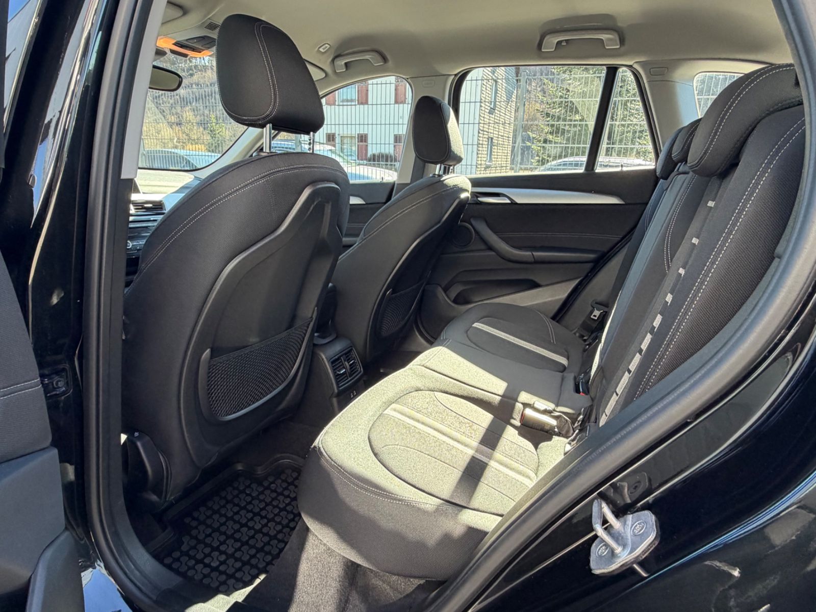 BMW X1 X-Drive 18d Advantage*8-FACH*SHZG*PDC*TOP foto 13