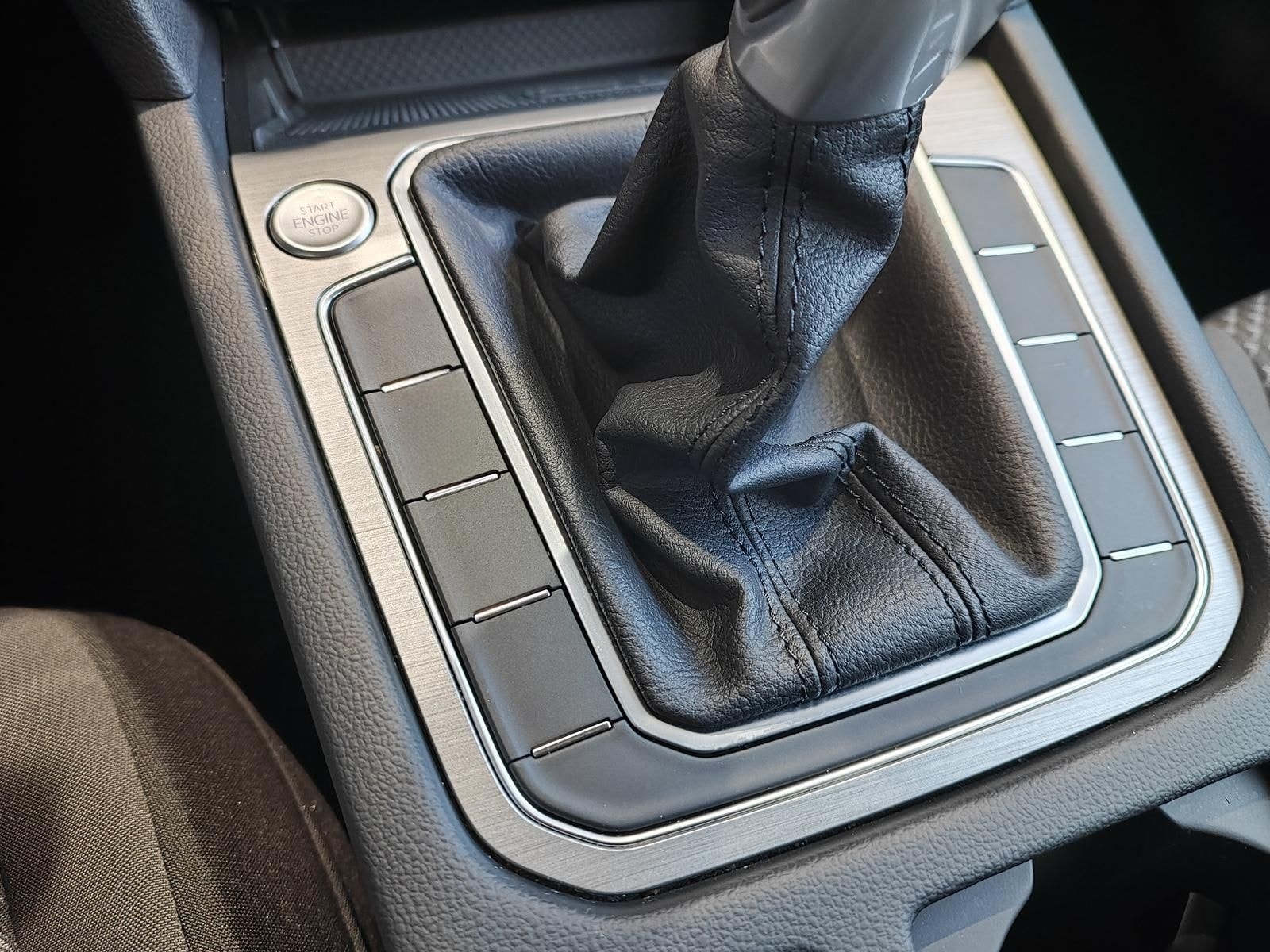 Volkswagen Passat Variant 1.5 TSI Conceptline LED|Navi|RFK foto 20