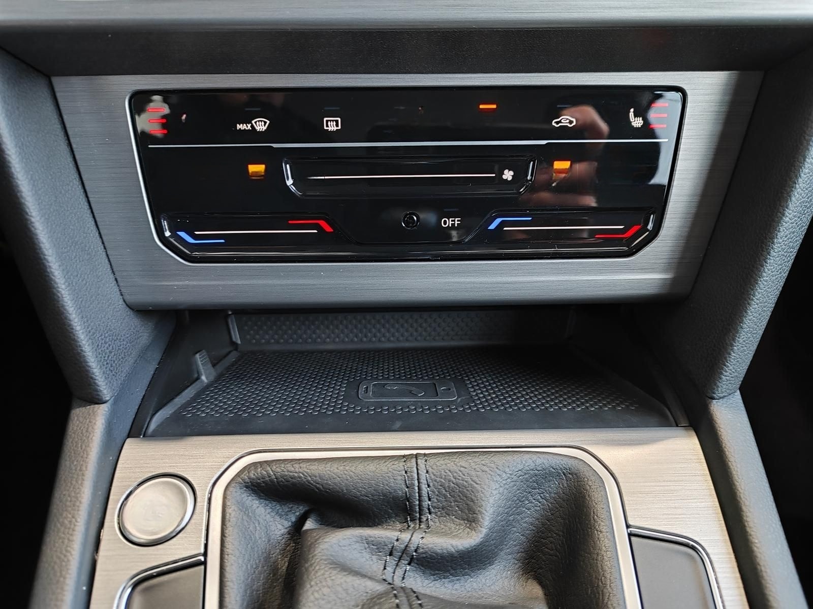 Volkswagen Passat Variant 1.5 TSI Conceptline LED|Navi|RFK foto 21