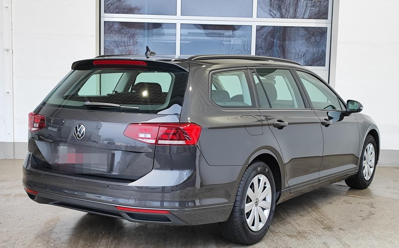 Volkswagen Passat Variant 1.5 TSI Conceptline LED|Navi|RFK foto 4