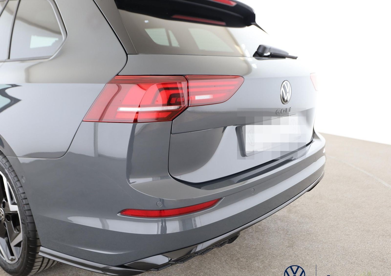 Volkswagen Golf VIII Variant 2.0 TDI+R-LINE+DSG+AREA+PANO foto 13