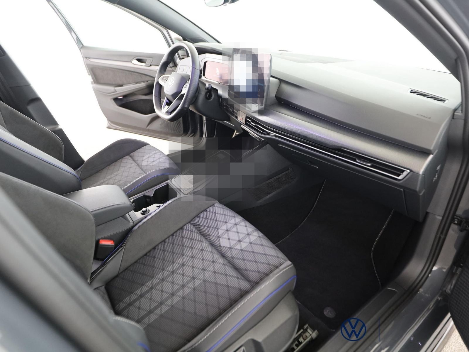 Volkswagen Golf VIII Variant 2.0 TDI+R-LINE+DSG+AREA+PANO foto 14