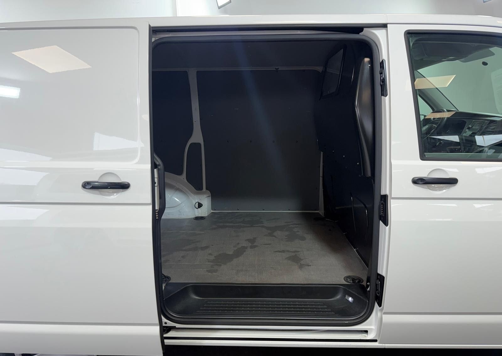 Volkswagen T6.1 Transporter Kasten FWD/Klima/PDC/DAB/ foto 14