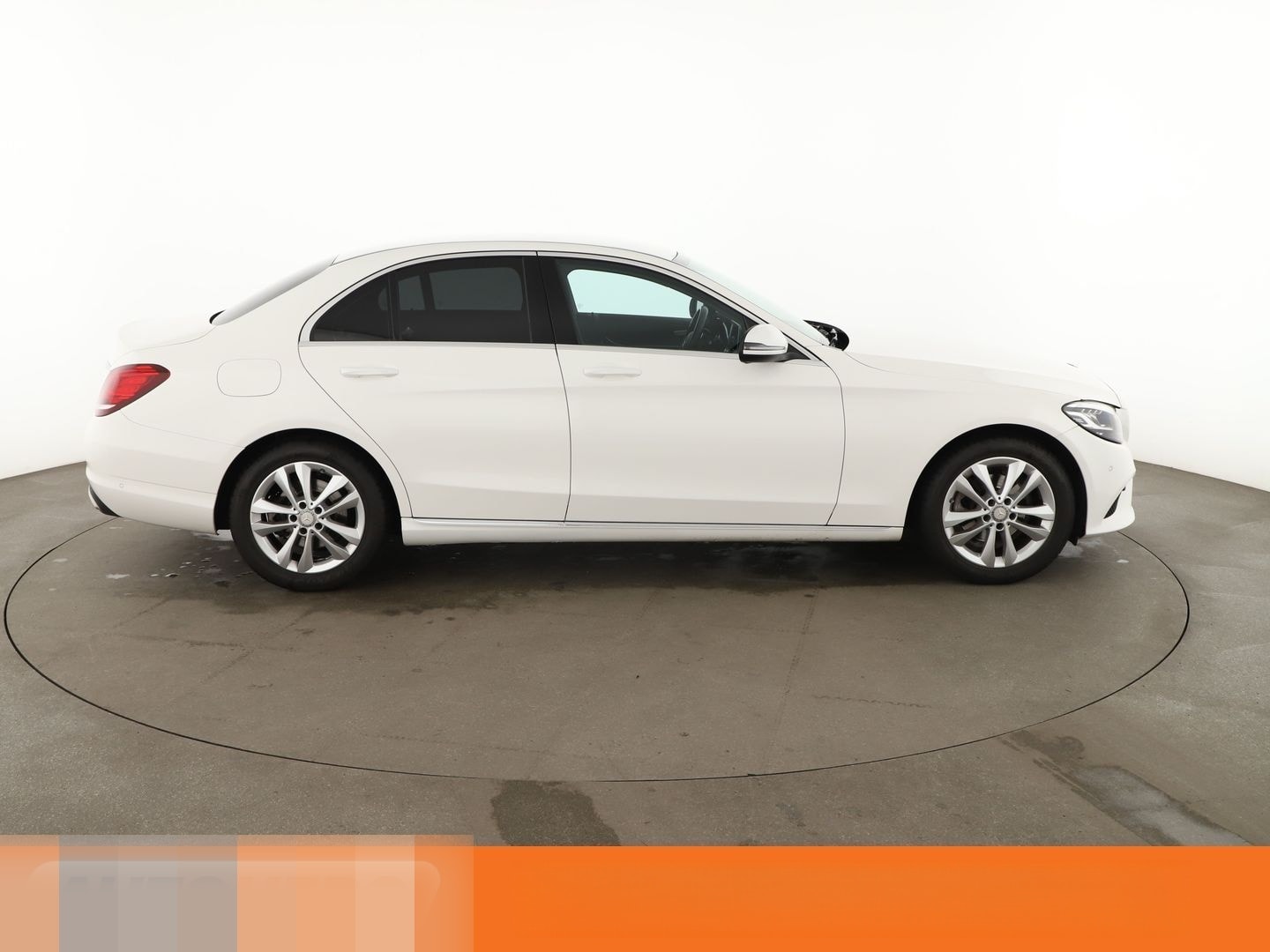 Mercedes-Benz C 180 CGI Avantgarde Aut.*NAVI*LED*TEMPO*PDC* foto 7