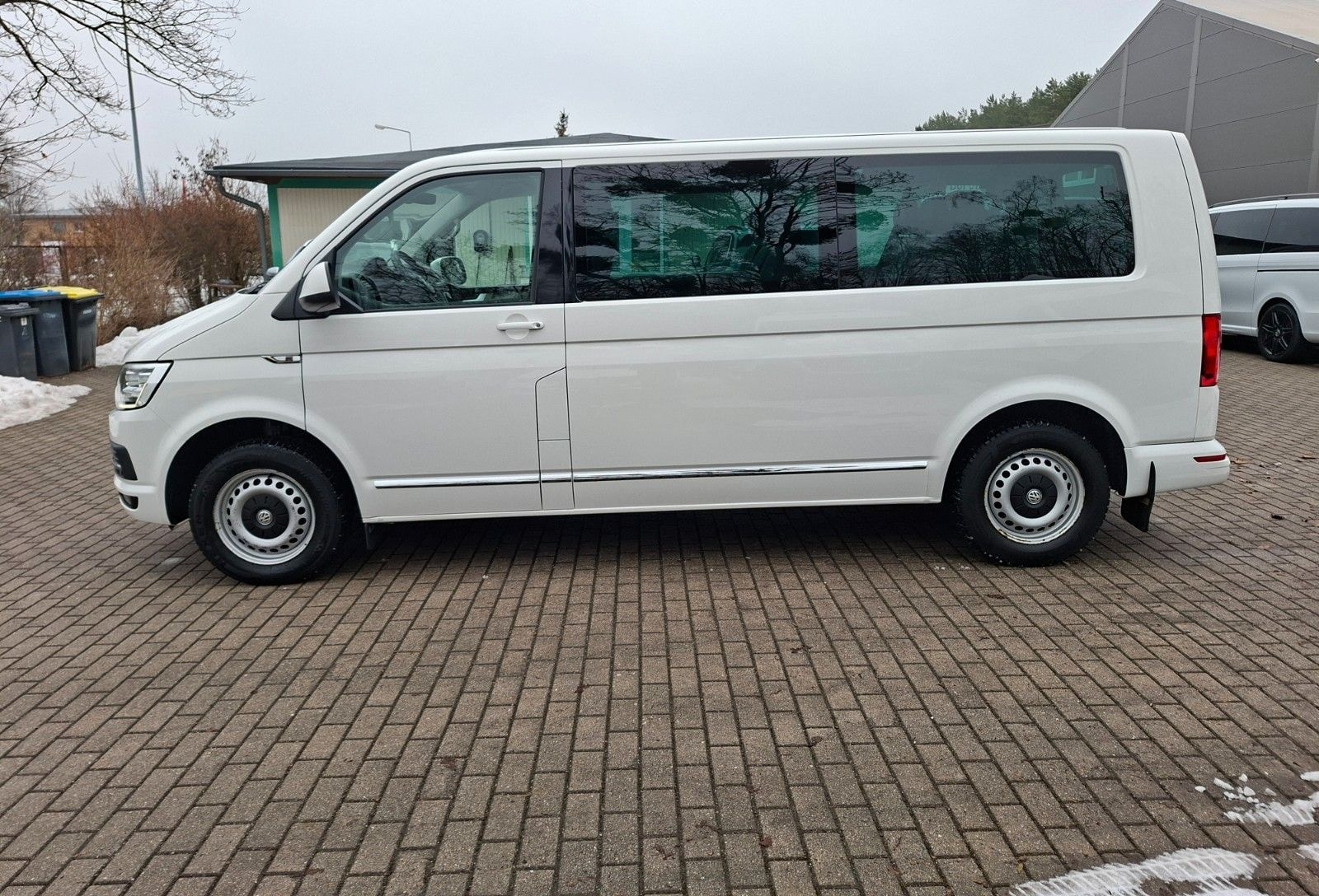 Volkswagen T6 Caravelle/Rollsthulgerecht/2xKlima/Tempo/LED/ foto 4