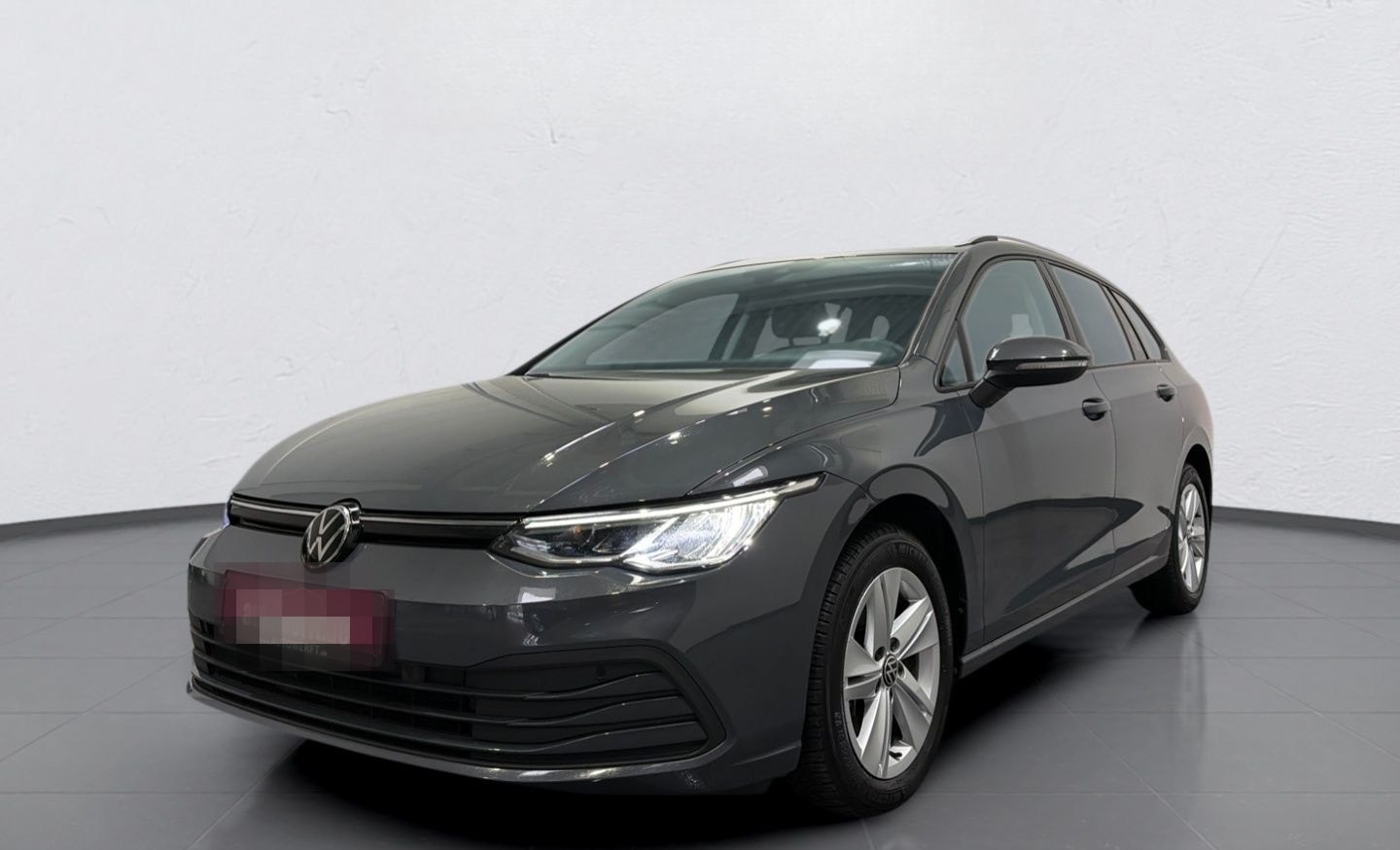 Volkswagen Golf Variant 8 2.0 TDI DSG LIFE LED KAMERA NAVI 