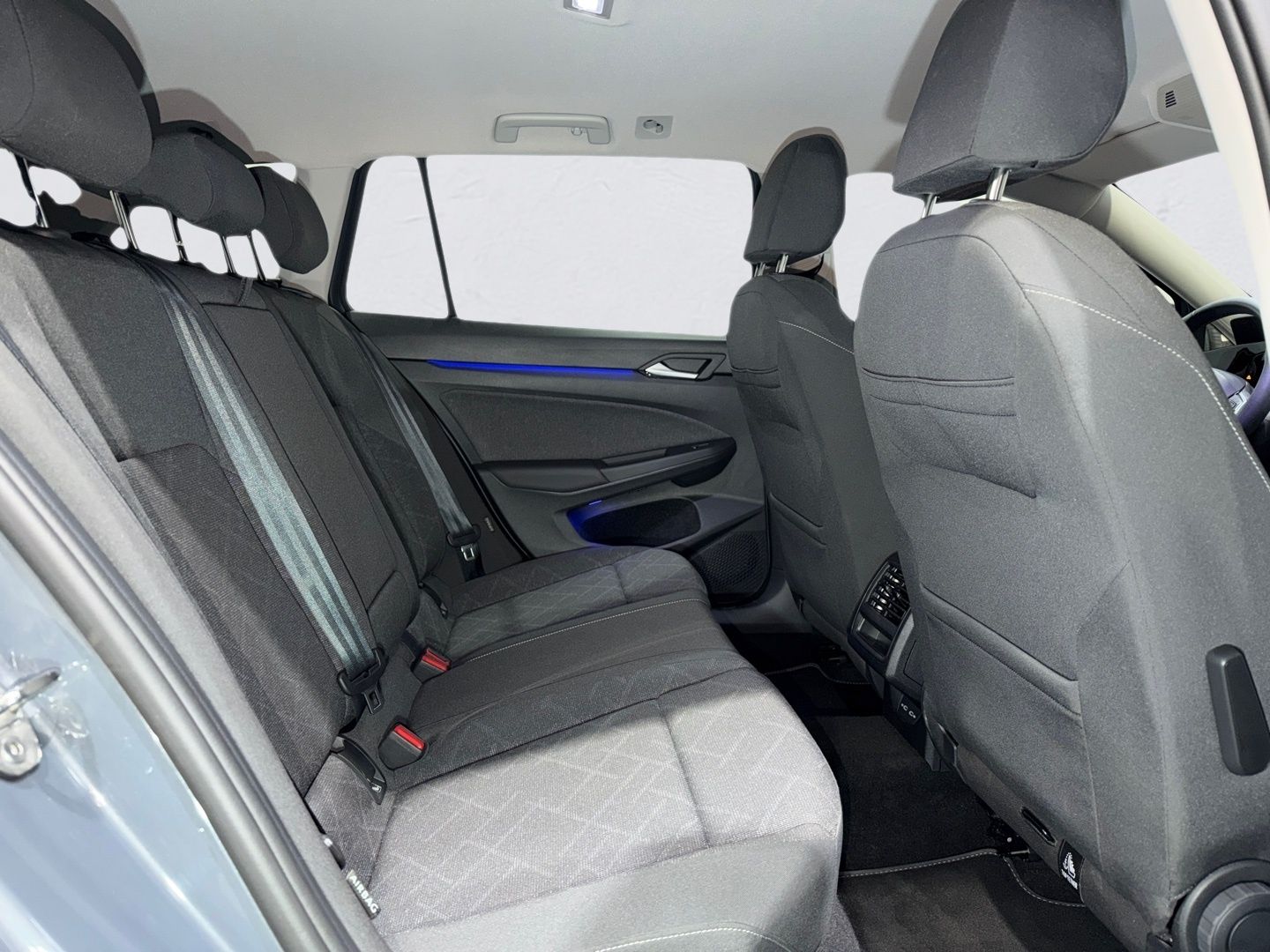 Volkswagen Golf Variant 8 2.0 TDI DSG LIFE LED KAMERA NAVI  foto 12