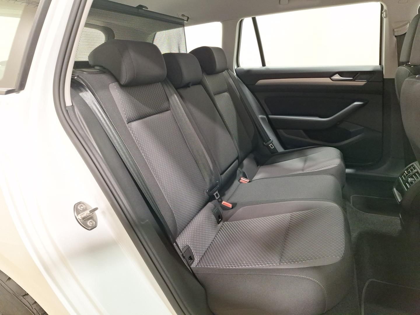 Volkswagen Passat Variant 2.0 TDI Conceptline LED|Navi|RFK foto 12