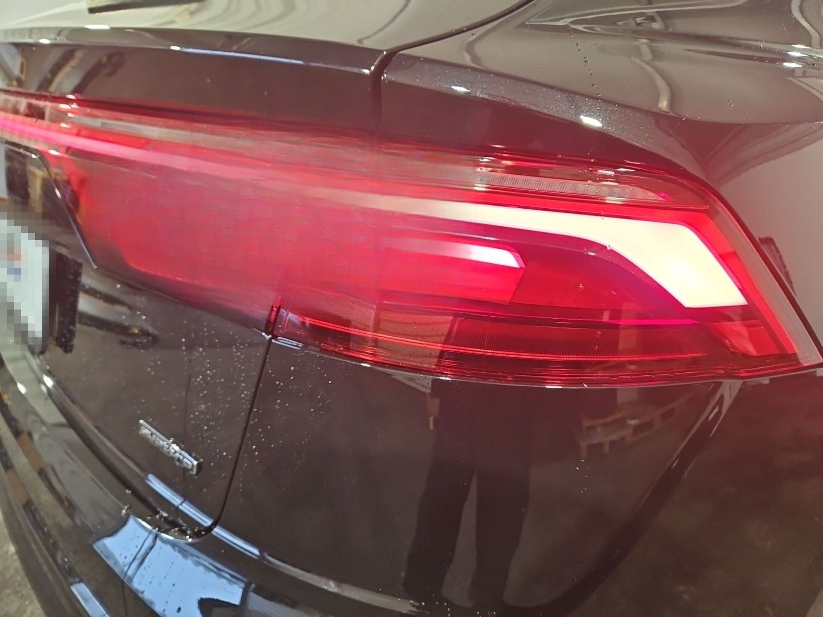 Audi Q8 50 TDI quattro S LINE+AHK+MATRIX+PANO+HUD foto 12