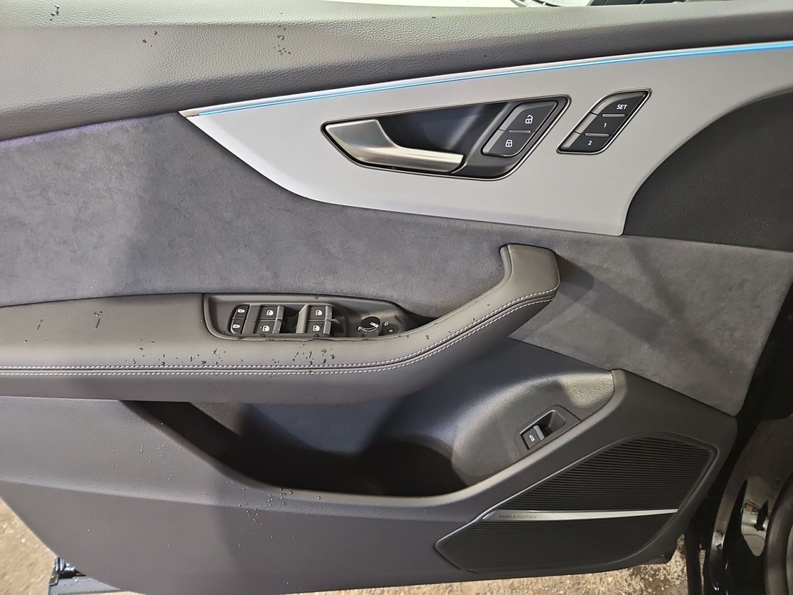 Audi Q8 50 TDI quattro S LINE+AHK+MATRIX+PANO+HUD foto 14