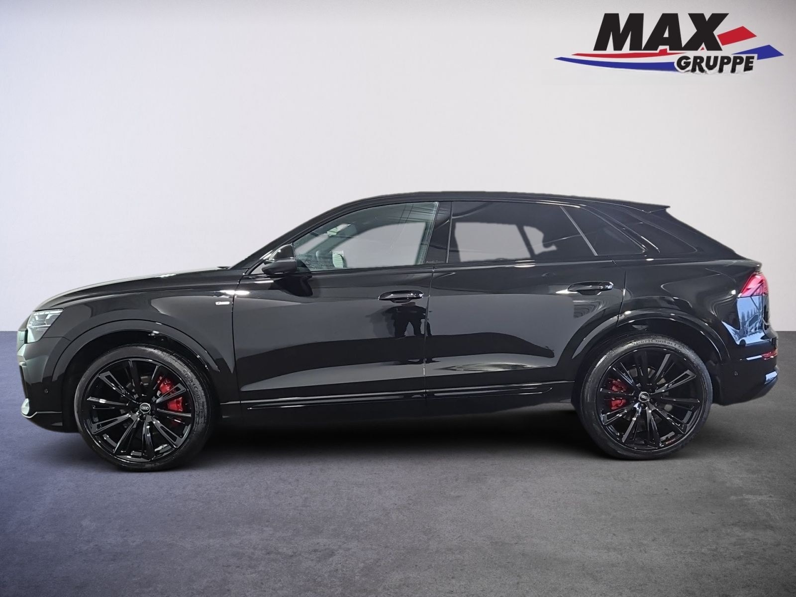 Audi Q8 50 TDI quattro S LINE+AHK+MATRIX+PANO+HUD foto 8