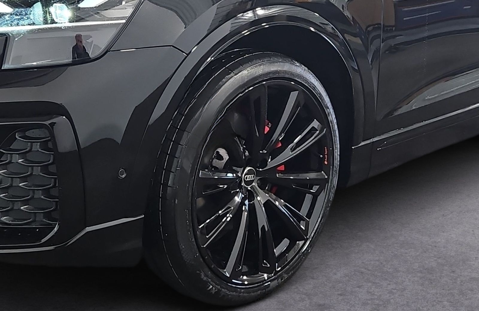 Audi Q8 50 TDI quattro S LINE+AHK+MATRIX+PANO+HUD foto 10