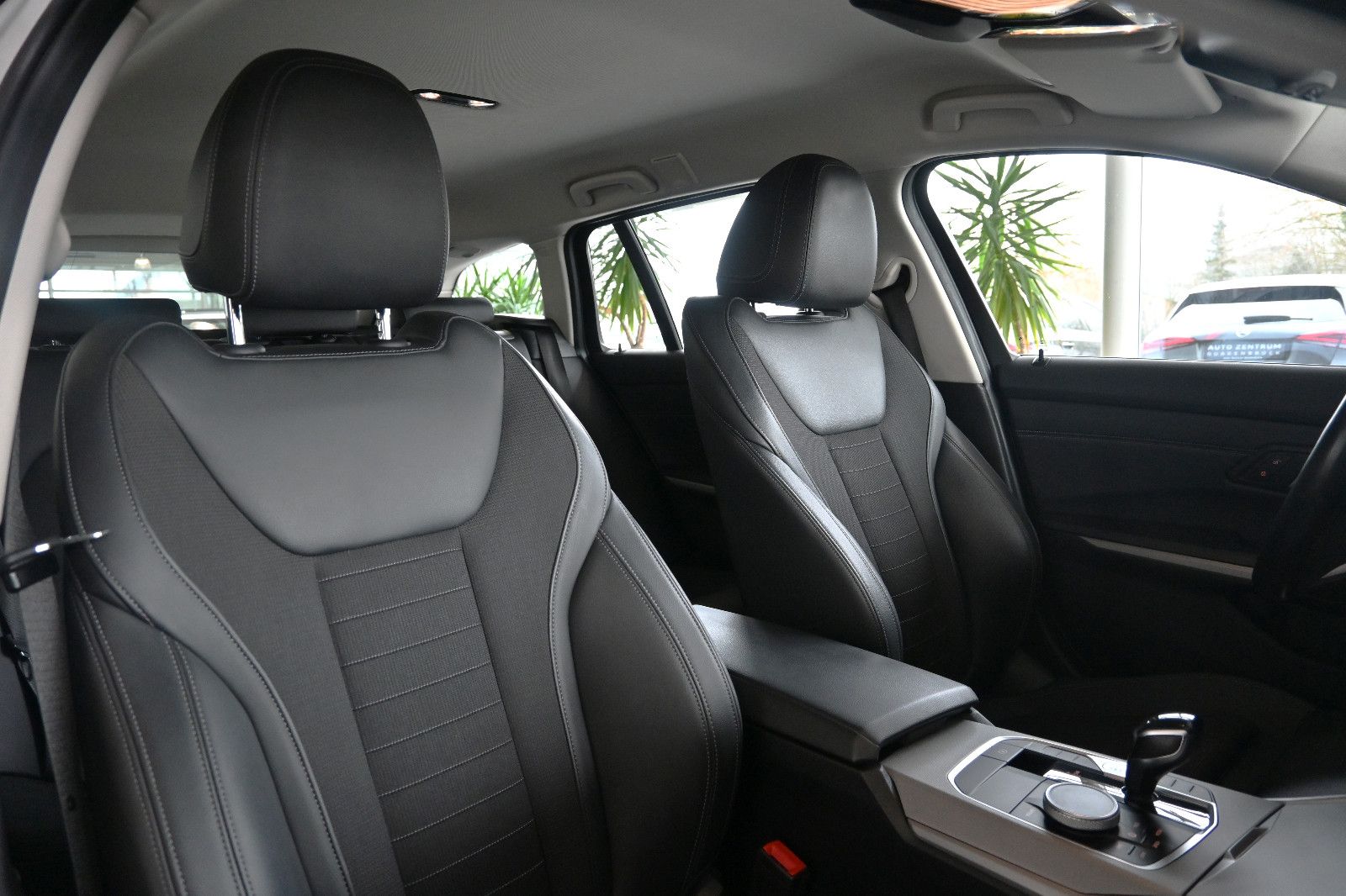 BMW 318d T Advantage LED Nav ACC Leder PDC L-Cockpit foto 25