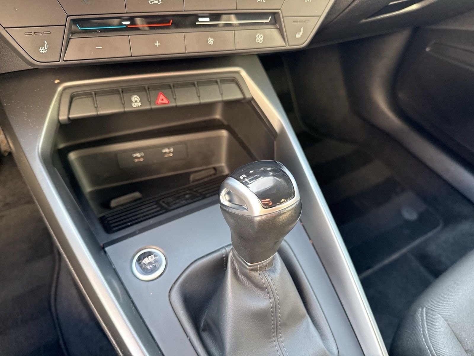 Audi A3 Sportback 30 NAVI+ SITZHEIZUNG ALU CARPLAY foto 13