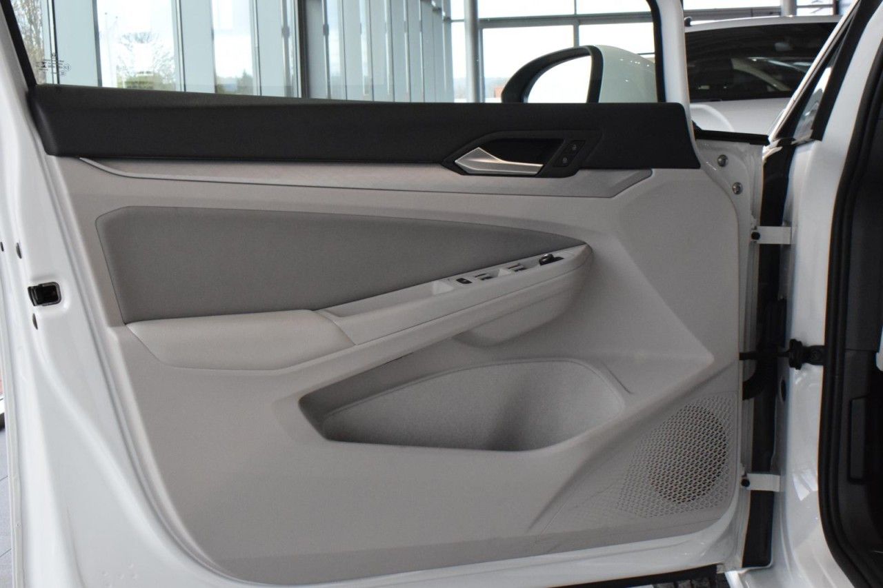 Volkswagen Golf 8 Variant Life 1.0 eTSI DSG NAVI LED SHZ foto 10