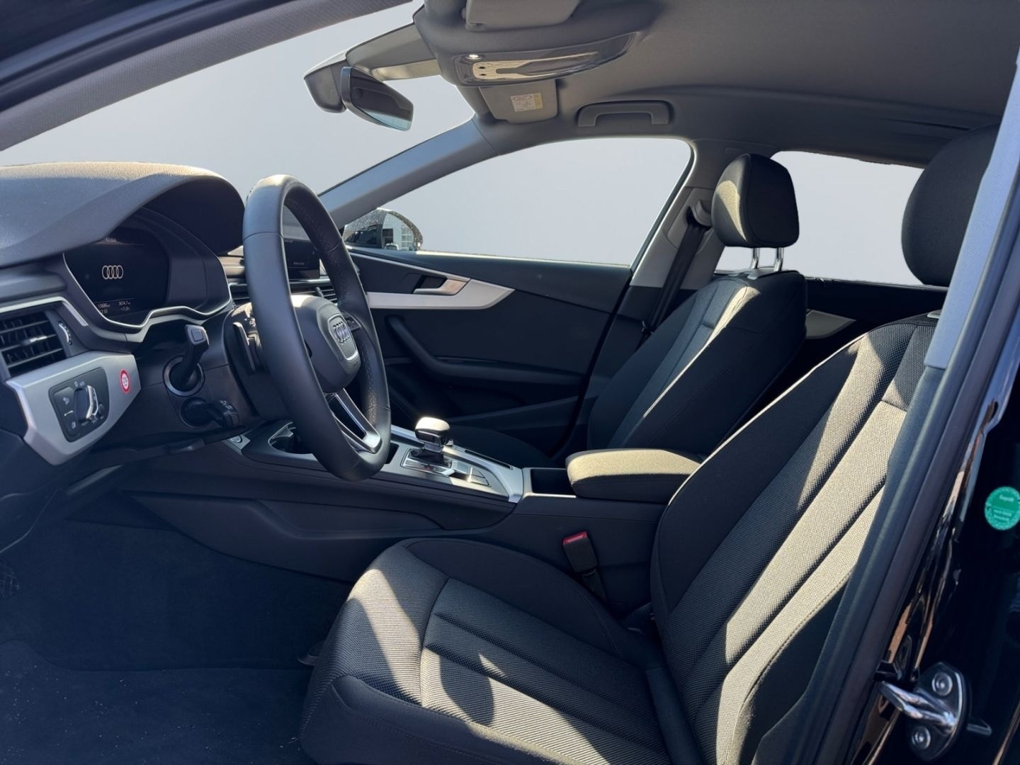 Audi A4 Avant 35 TDI S tro S line *LED*AHK*CAM*Virtua foto 9