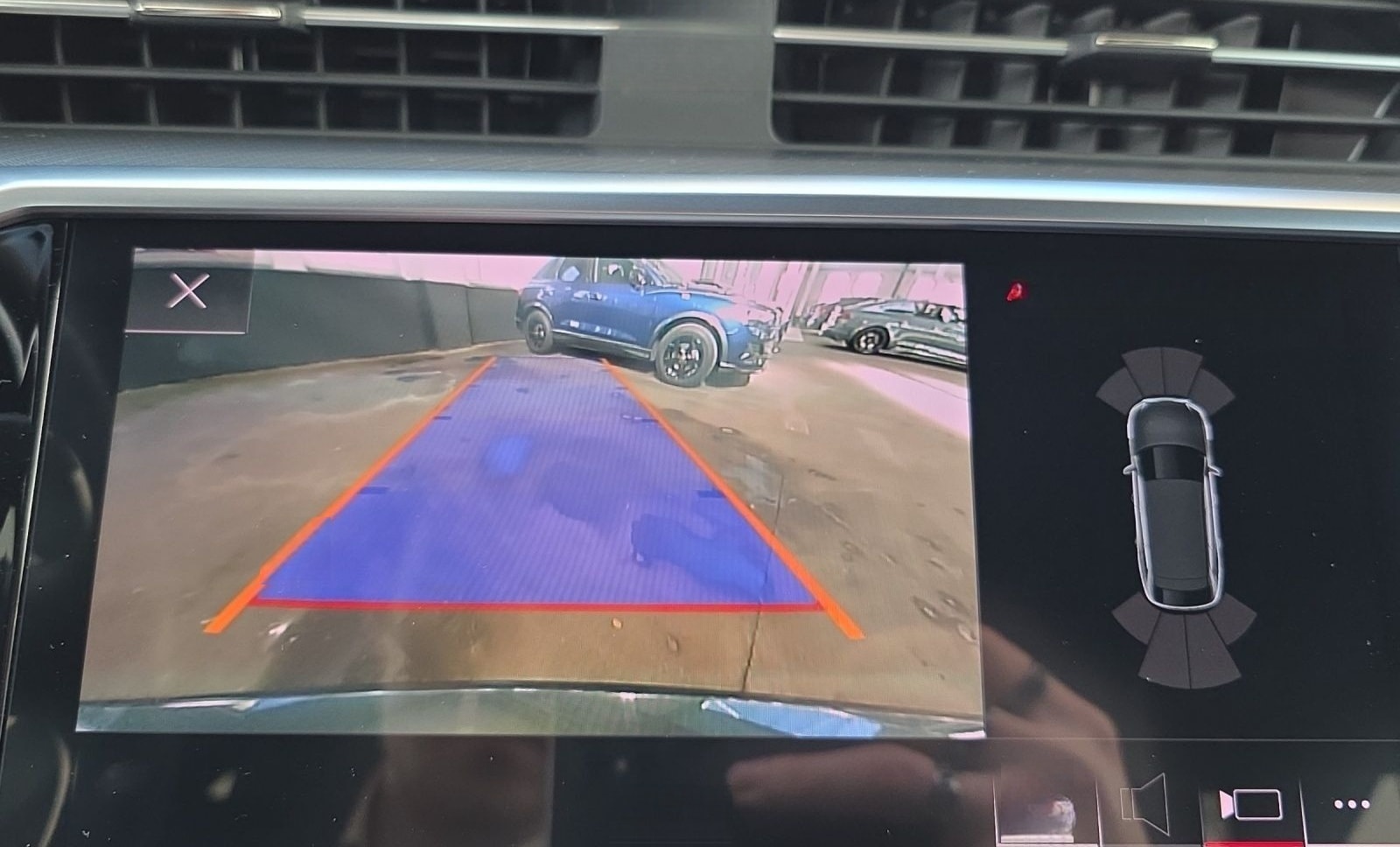 Audi A6 Avant 40 TDI Q SPORT LM20 PANO AHK LEDER eSIT foto 16