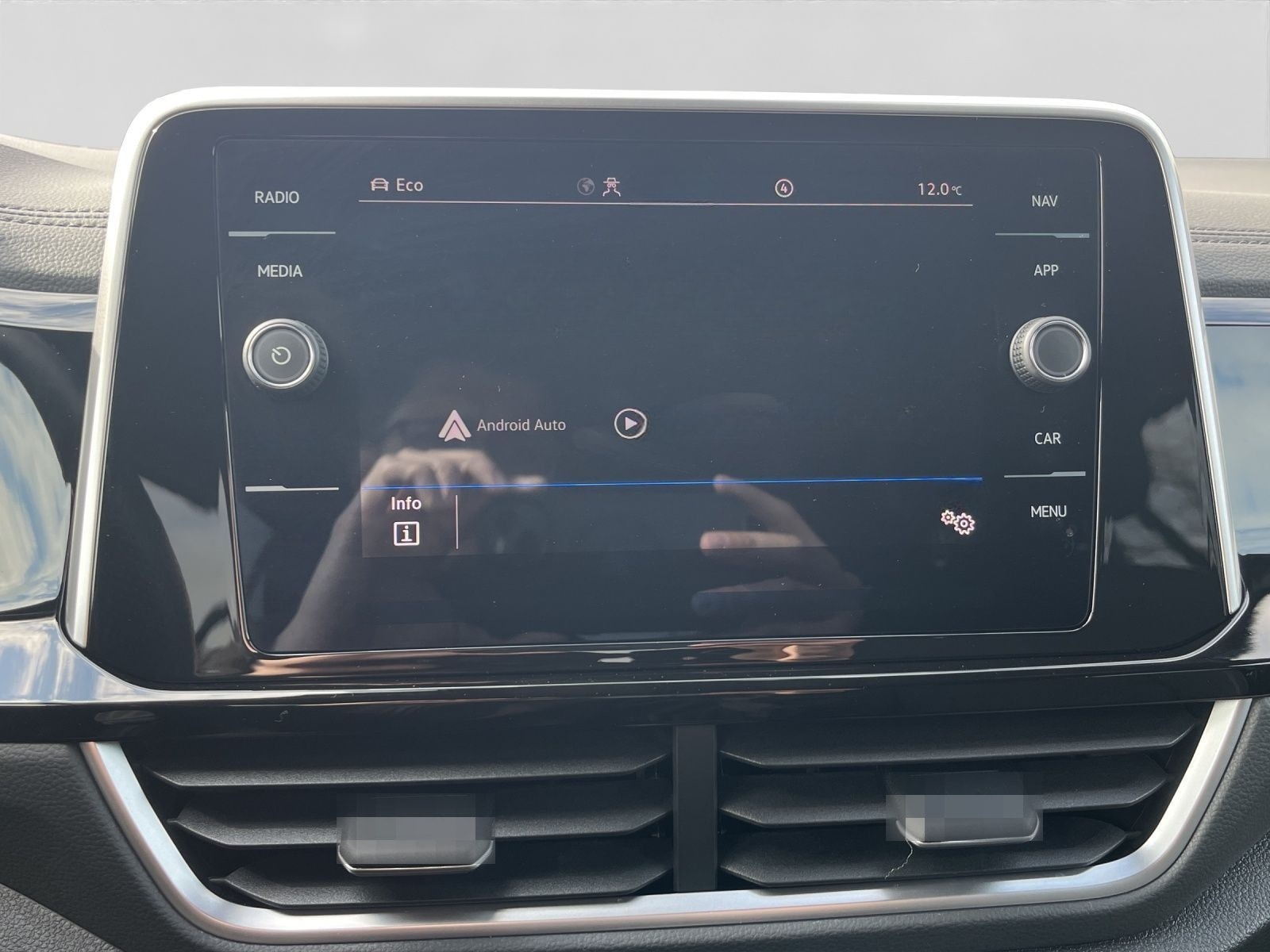 Volkswagen T-Roc 1.0 TSI R-LINE GARANTIE 02.2028 NAVI LED+ foto 16