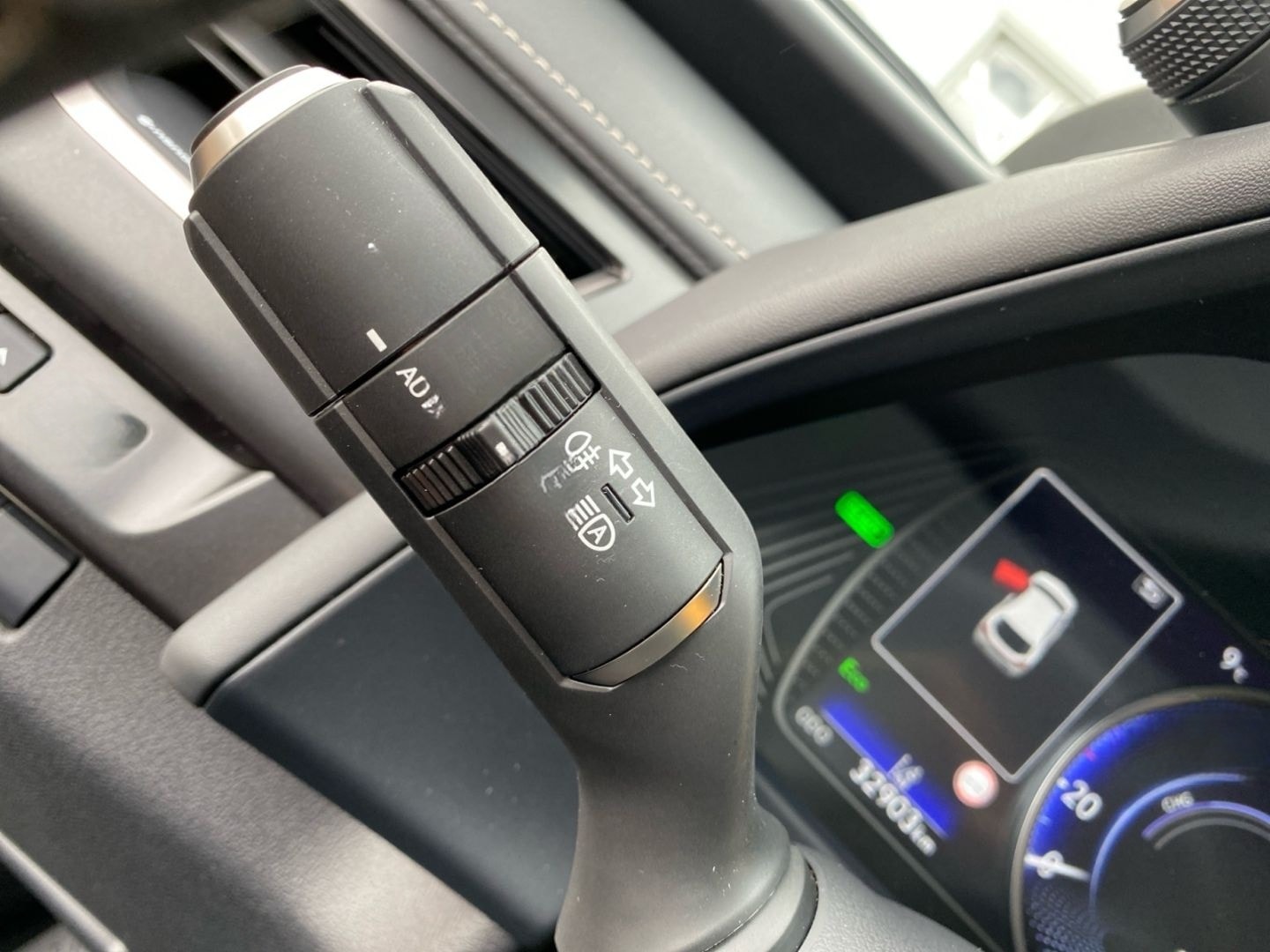 Lexus UX 250h Style Edition *Bi-LED*ACC*CAM*SHZ*CarPla foto 24