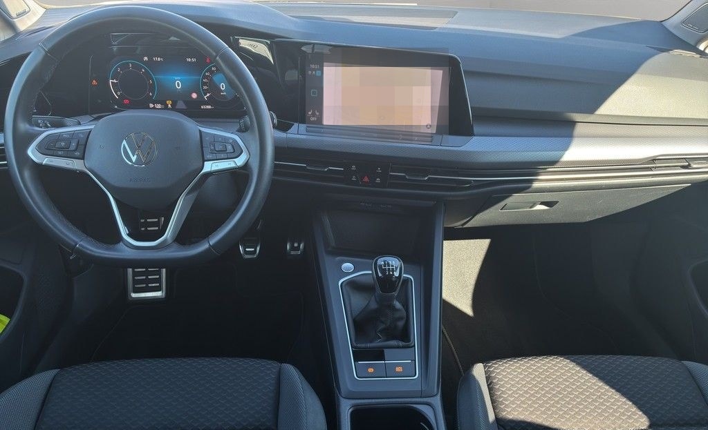 Volkswagen Golf VIII Variant 2.0 TDI Active AHK SHZ RFK foto 14