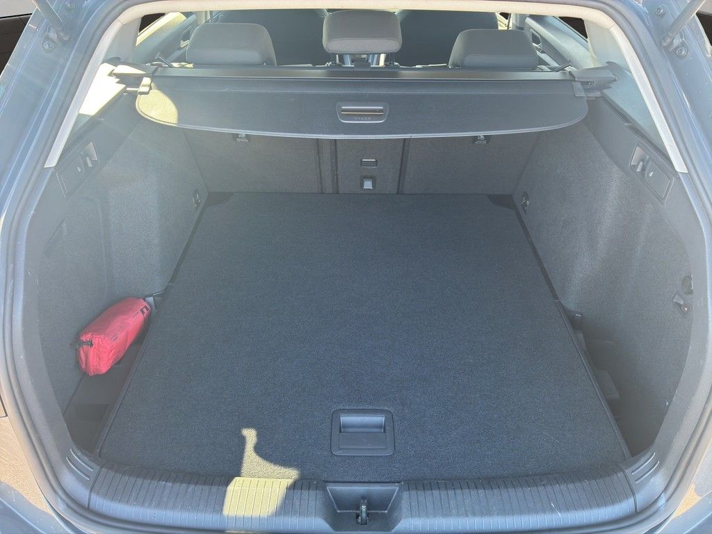 Volkswagen Golf VIII Variant 2.0 TDI Active AHK SHZ RFK foto 19